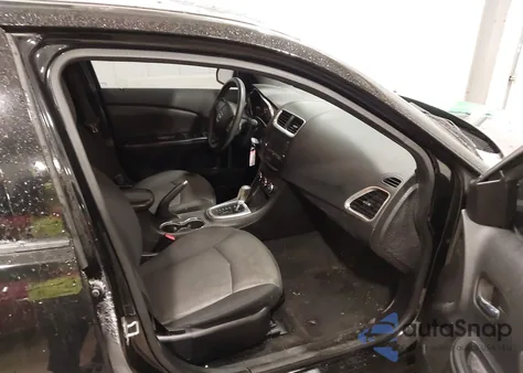 2013 Dodge Avenger Se из США, поврежденный, VIN 1C3CDZAB0DN754003